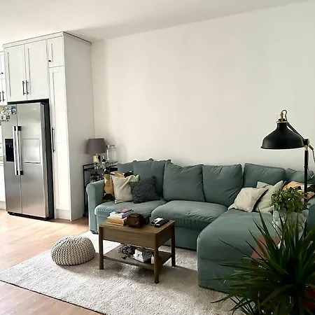 New! Porto Flanona Heritage Apt! דירה פלומין