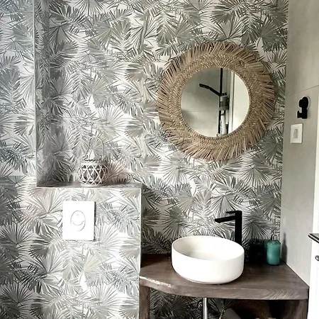 New! Porto Flanona Heritage Apt! * פלומין